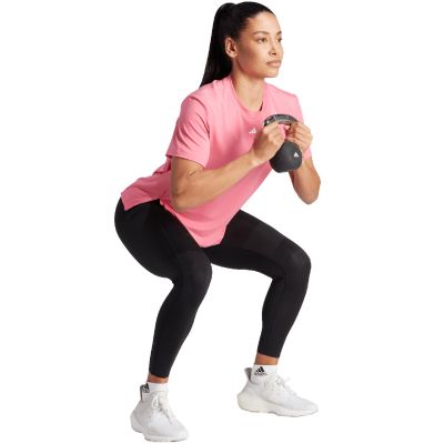 11. Koszulka adidas Versatile Tee W IL1364