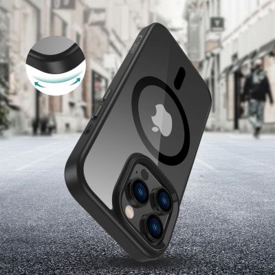 3. Etui Tech-Protect MagMat MagSafe na iPhone 16 Pro - przezroczyste