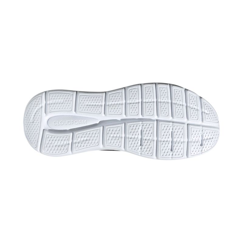 7. Buty adidas Cloudfoam Comfy U IH2974
