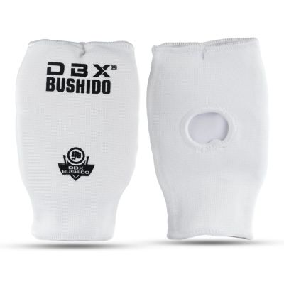 4. Napięstniki do karate białe  DBX-KM White DBX Bushido