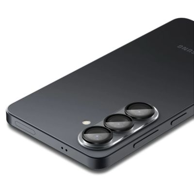 4. Osłona aparatu Spigen Glas.Tr Ez Fit Optik Pro HD 2-pack na Samsung Galaxy S26+ - czarne