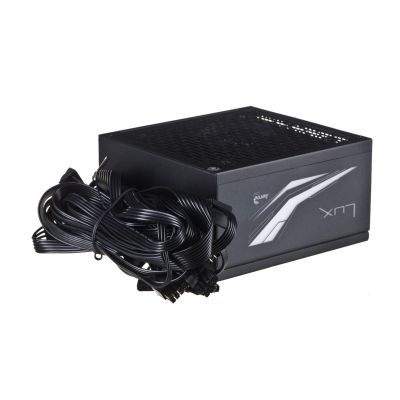 4. Zasilacz Aerocool LUX AEROPGSLUXRGB-550 (550 W; 120 mm)