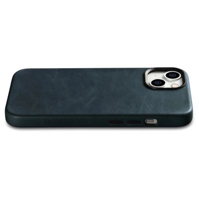 11. iCarer Oil Wax Premium Leather Case skórzane etui iPhone 14 Plus magnetyczne z MagSafe ciemnoniebieski (WMI14220703-BU)
