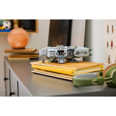 9. LEGO Star Wars 75445 - Anzellański statek gwiezdny