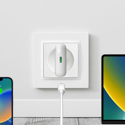 4. Ładowarka sieciowa GaN Puro SLIMPRO 30W USB-C - biała