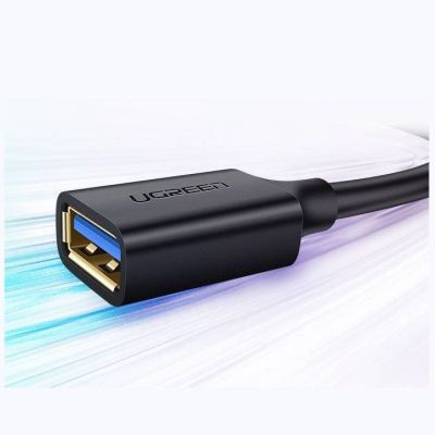 4. Ugreen kabel przedłużacz przejściówka USB 3.0 (żeński)-USB 3.0 (męski) 1m (czarny)