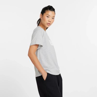10. Koszulka New Balance Sport Jersey Relaxed Logo W WT43583AG