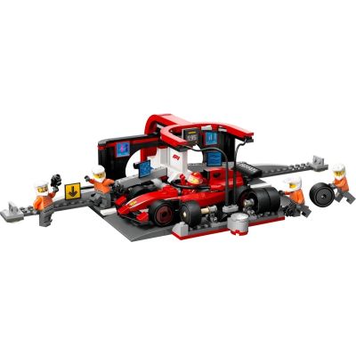 3. LEGO CITY 60443 F1 Pit stop i mechanicy z bolidem Ferrari