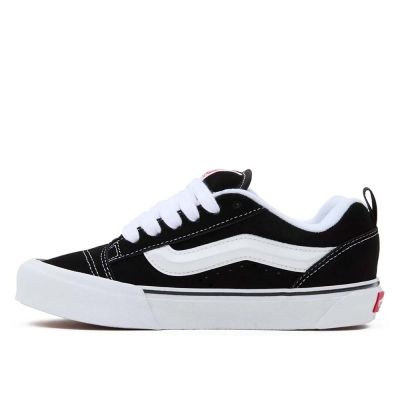 6. Trampki męskie Vans Knu Skool Black True White czarnp-białe (VN0009QC6BT)