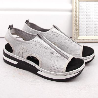 21. Komfortowe sandały wsuwane Rieker W RKR686 metallic 