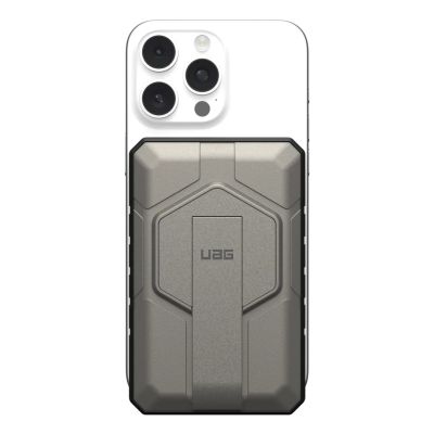 13. Powerbank UAG Rugged 10K - 10000 mAh z podstawką, ładowanie bezprzewodowe 10W, kompatybilny z MagSafe, kabel w zestawie (black/titanium)