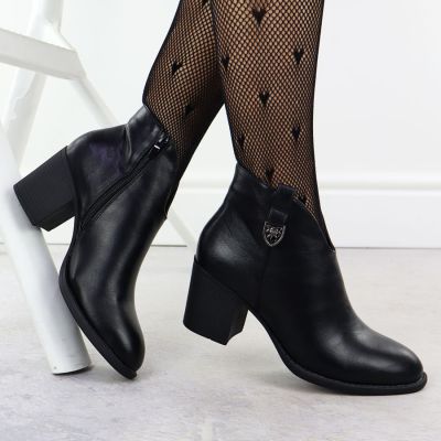 7. Botki damskie na słupku czarne Jezzi ASA250-11