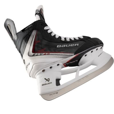 4. Łyżwy hokejowe Bauer Vapor Fly40 Int 1064928