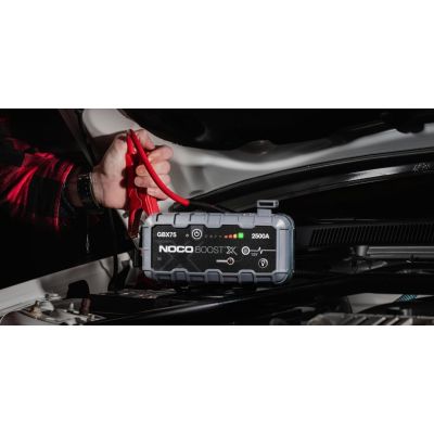 10. Noco GBX75 Boost X 12V 2500A Jump Starter Powerbank