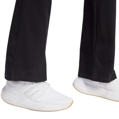 12. Spodnie adidas Essentials Small Logo Flared W JD9961