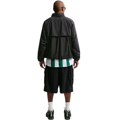 10. Kurtka męska Nike Windrunner czarna IF3390 010