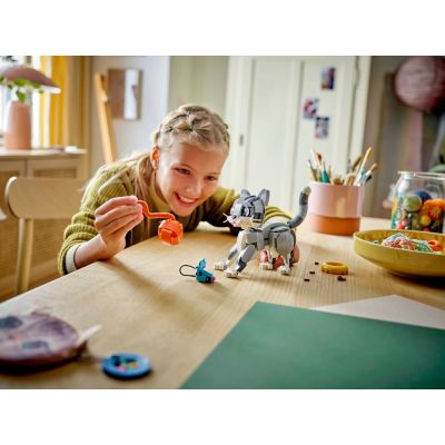 9. LEGO CREATOR 3w1 31163 Psotny kot