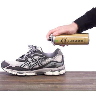 2. Sneaker King Deodoriser dezodorant do butów neutralizuje zapach i odświeża