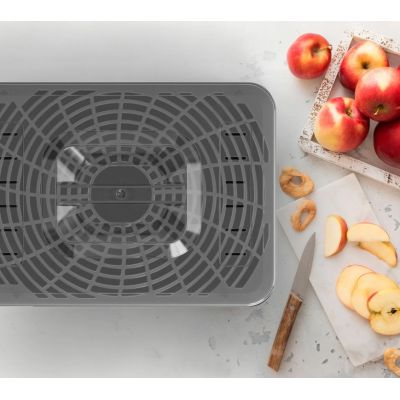 4. Suszarka do owoców, grzybów i warzyw Black+Decker BXDE401E