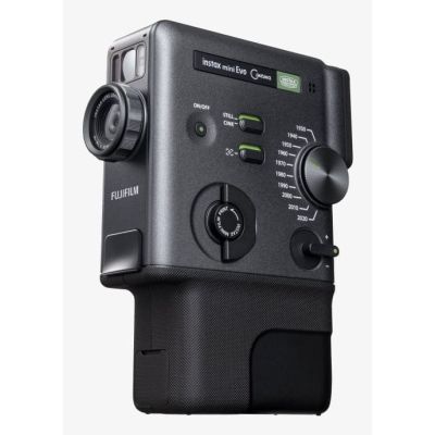 2. Fujifilm Instax mini evo Cinema 1/5" 2560 x 1920 px 62 x 46 mm CMOS Czarny