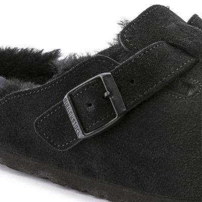 5. Chodaki damskie ocieplane z wełną owczą Birkenstock Boston Shearling Black skóra zamszowa narrow wąskie (0259883)