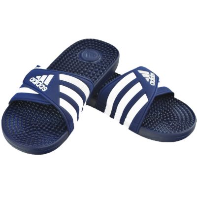 8. Klapki adidas Adissage M F35579