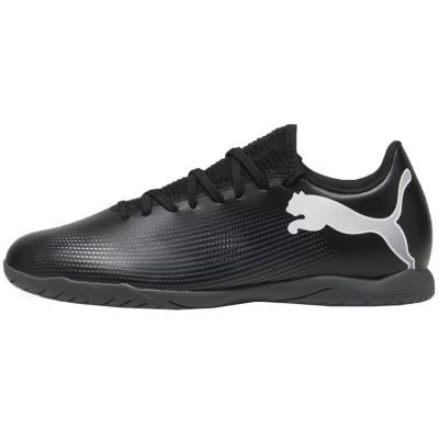 8. Buty piłkarskie Puma Future 7 Play IT M 107727 02