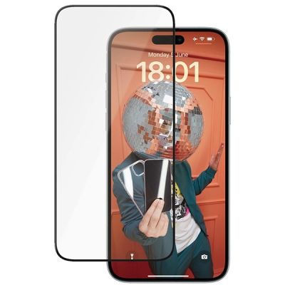 2. Szkło ceramiczne PanzerGlass Ceramic Protection na iPhone 15 Plus z pozycjonerem