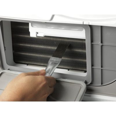 2. Szczotka do czyszczenia suszarki ELECTROLUX M4YM3002