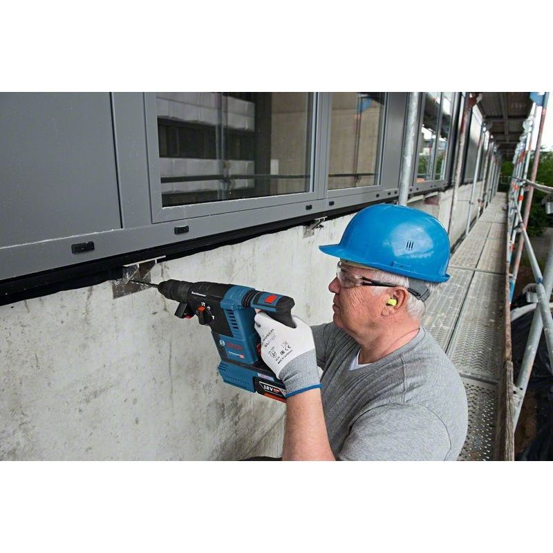 3. Bosch 0 611 910 000 młot udarowo-obrotowy SDS Plus