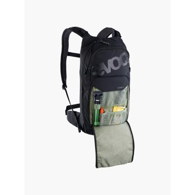 4. Plecak z bukłakiem EVOC Stage 6 + Hydration Bladder 2 black
