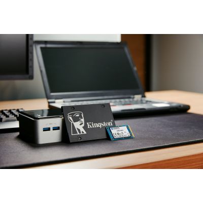8. KINGSTON DYSK SSD SKC600/1024G 1024GB