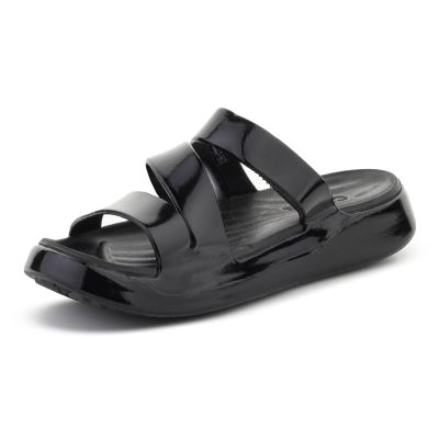 3. CROCS SANDAL GETAWAY PATENT STRAPPY 211296-001
