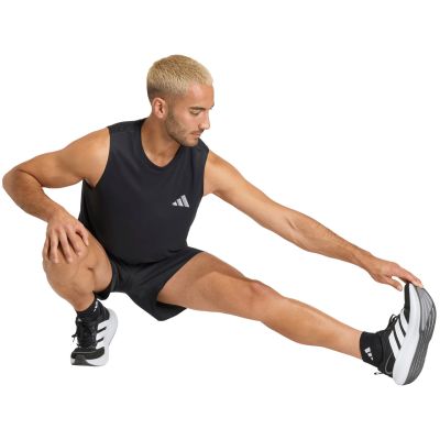 6. Koszulka męska adidas Running Essentials czarna KB5969