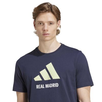 5. Koszulka adidas Real Madryt 24/25 Seasonal Graphic Tee M JX1130