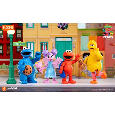 4. BLOKEES SESAME STREET FIGURES preCOOL S2 - BIG BIRD