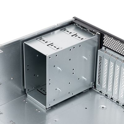 7. Obudowa Silverstone RM46-502-I Rack GESV-565 Czarna