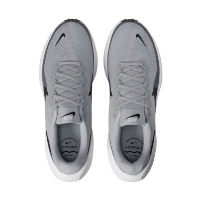 4. Buty męskie Nike Revolution 8 HJ9198 004