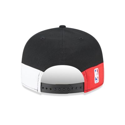4. Czapka z daszkiem New Era 9FIFTY NBA Chicago Bulls Multi Patch - 60424736