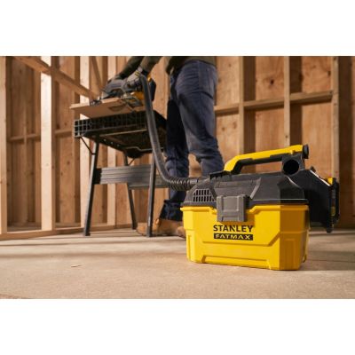 8. Stanley FATMAX SFMCV002B-XJ odkurzacz 7,5 l Bęben próżniowy Suchy i Mokry Bez worka