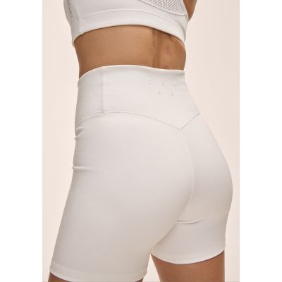 2. Legginsy damskie Casall Grace High Waist Hot Pant biały