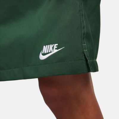 6. Spodenki męskie Nike Club zielone FN3307 323