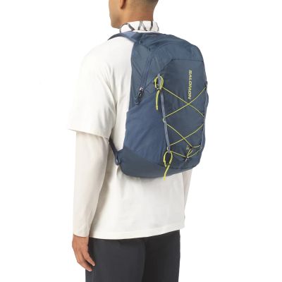 4. Salomon XT 25 Backpack LC2857700 Granatowe One size