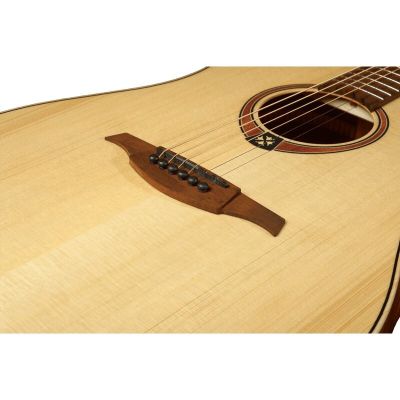 4. Lag GLA T 70 D - Gitara akustyczna Tramontane