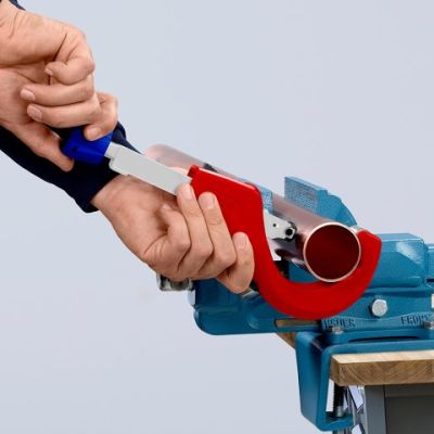 48. Knipex 90 31 03 BK ręczne narzędzie do cięcia rur Obcinak do rur