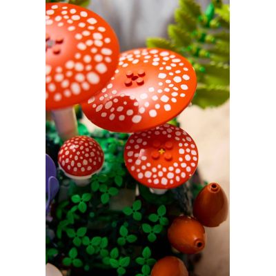 7. LEGO Botanical Collection 11505 - Grzyby leśne