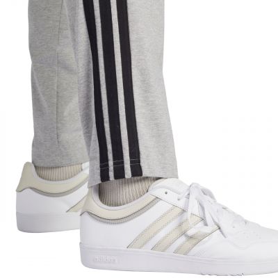 6. Spodnie adidas Essentials 3-Stripes Single Jersey M JE6428