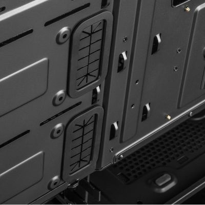 6. Obudowa MODECOM Oberon Pro Glass AT-OBERON-PG-10-000000-0002 (ATX, ITX, Micro ATX; kolor czarny)