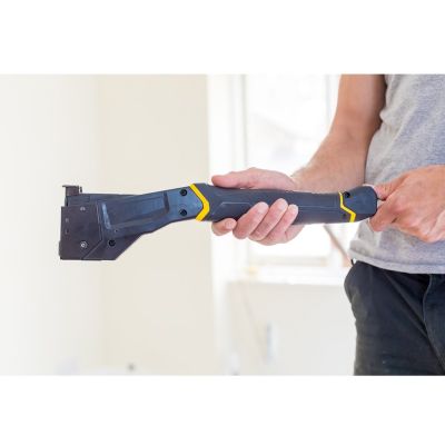 4. Stanley FATMAX FMHT81394-9 zszywacz młotkowy 10 mm