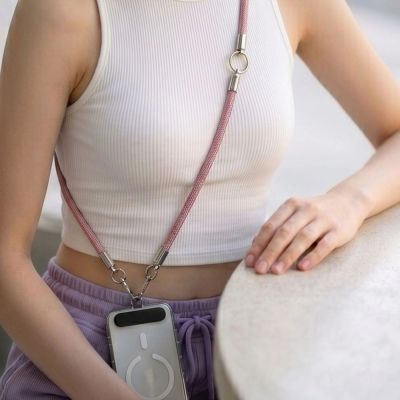 6. Smycz do telefonu Tech-Protect C10S Crossbody (114 cm) + na nadgarstek (31 cm) - różowo-tytanowa